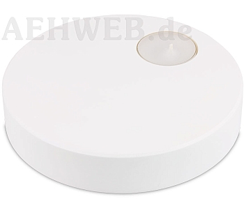 Wooden base with candle white