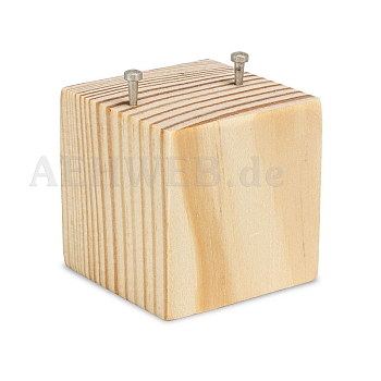 Cube with 2 nails